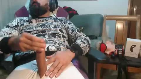 your master online show from November 9, 2025, 9:18 am