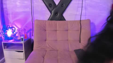 Snapshot of gaiia_uwu chatting on February 21, 2026, 3:35 pm gaiia_uwu online show from February 21, 2026, 3:35 pm