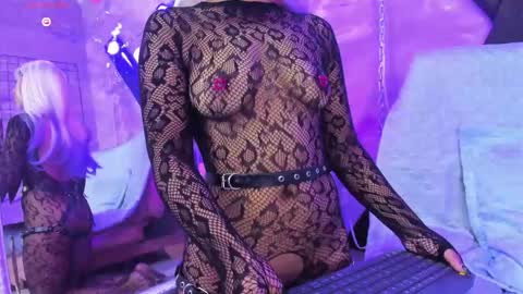Snapshot of gaiia_uwu chatting on April 30, 2026, 5:52 pm gaiia_uwu online show from April 30, 2026, 5:52 pm