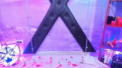 Snapshot of gaiia_uwu chatting on June 5, 2026, 7:52 pm gaiia_uwu online show from June 5, 2026, 7:52 pm