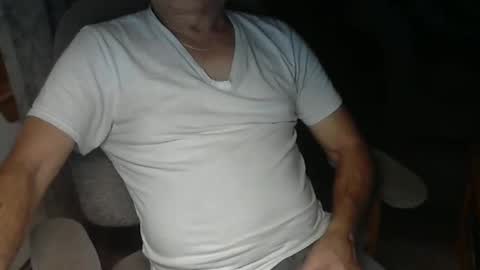 Snapshot of gajr59 chatting on November 1, 2025, 7:32 am gajr59 online show from November 1, 2025, 7:32 am