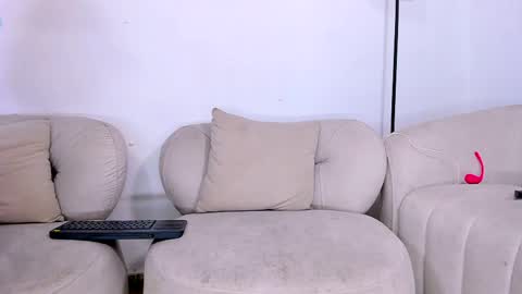 Snapshot of gal_stone_ chatting on June 9, 2026, 12:11 am gal_stone_ online show from June 9, 2026, 12:11 am