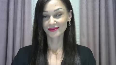 Snapshot of galaxy_33 chatting on October 18, 2025, 5:35 pm galaxy_33 online show from October 18, 2025, 5:35 pm