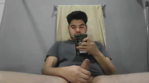 Snapshot of galoricardo10 chatting on February 16, 2026, 5:25 am galoricardo10 online show from February 16, 2026, 5:25 am