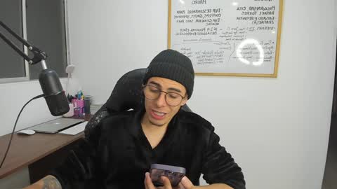 Snapshot of gametommy chatting on December 30, 2024, 9:19 pm Tommy online show from December 30, 2024, 9:19 pm