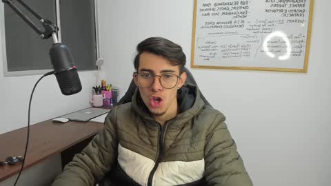 Snapshot of gametommy chatting on January 9, 2025, 12:03 am Tommy online show from January 9, 2025, 12:03 am