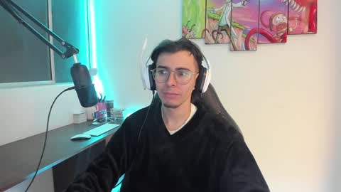 Snapshot of gametommy chatting on January 23, 2025, 10:54 pm Tommy online show from January 23, 2025, 10:54 pm
