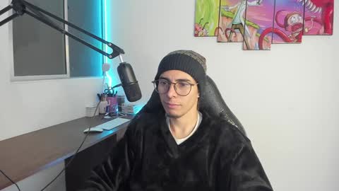 Snapshot of gametommy chatting on January 24, 2025, 1:56 am Tommy online show from January 24, 2025, 1:56 am