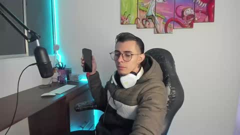 Snapshot of gametommy chatting on January 24, 2025, 4:39 pm Tommy online show from January 24, 2025, 4:39 pm