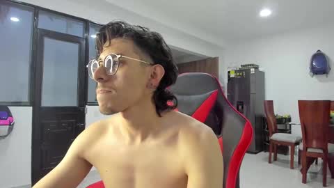 Snapshot of gametommy chatting on March 4, 2025, 11:11 pm Tommy online show from March 4, 2025, 11:11 pm