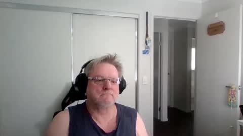 loseraussie online show from June 8, 2026, 2:45 am