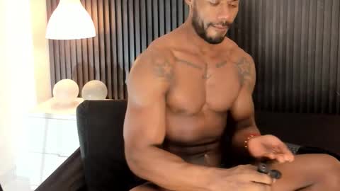 Alejo  online show from January 15, 2026, 7:50 pm