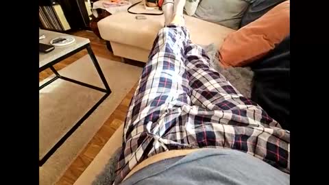 garbis11 online show from September 14, 2025, 2:16 pm