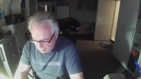 gargamil online show from November 6, 2025, 3:35 pm