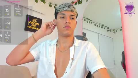 Snapshot of garrett_collins chatting on September 21, 2025, 2:02 am garret online show from September 21, 2025, 2:02 am