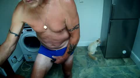 Snapshot of garybaker60 chatting on July 16, 2026, 7:53 pm Gaz online show from July 16, 2026, 7:53 pm