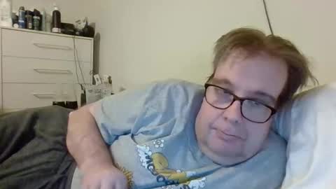 Snapshot of garyg930 chatting on February 7, 2026, 4:27 am Gary online show from February 7, 2026, 4:27 am