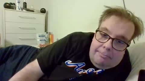 Gary online show from April 11, 2026, 2:38 am