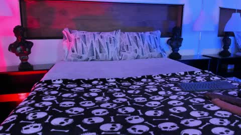  Usagi  online show from April 8, 2026, 2:22 am