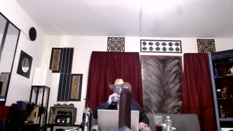 gatewaylaptop2019 online show from October 19, 2025, 7:47 pm