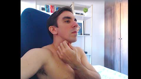 Snapshot of gatosarado23 chatting on October 7, 2025, 5:43 pm gatosarado23 online show from October 7, 2025, 5:43 pm