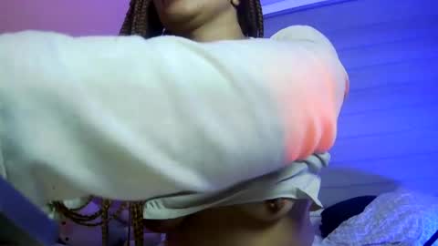 Snapshot of gatubelahotxxx chatting on July 1, 2026, 4:58 am gatubelahotxxx online show from July 1, 2026, 4:58 am