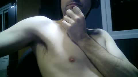 gauchors21 online show from May 5, 2026, 2:41 am