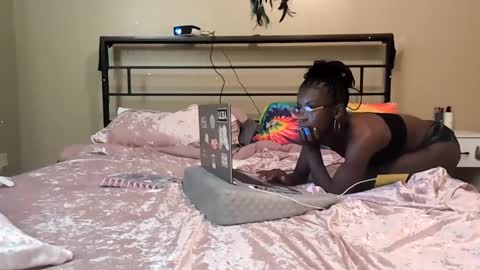 Snapshot of gbabii13 chatting on October 28, 2025, 9:02 am gbabii13 online show from October 28, 2025, 9:02 am