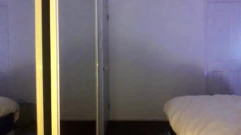 gcsurfer81 online show from October 12, 2025, 9:19 am