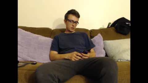 G online show from November 11, 2025, 7:30 am