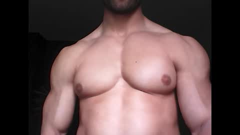 Gecko946915 online show from March 14, 2026, 1:05 pm