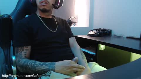 gefeeer online show from November 2, 2025, 5:48 pm