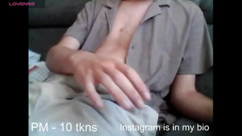 geil123569551 online show from June 19, 2026, 3:38 pm