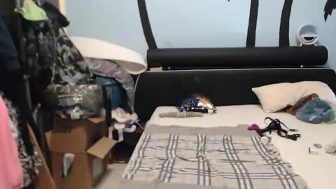 geilecat84 online show from March 4, 2026, 11:27 am