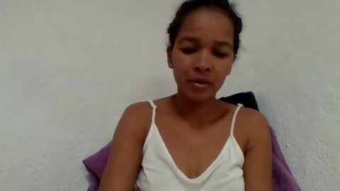 Snapshot of gelmene chatting on July 7, 2026, 6:47 am gelmene online show from July 7, 2026, 6:47 am