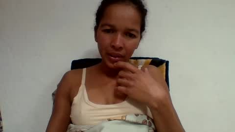 Snapshot of gelmene chatting on July 12, 2026, 8:27 am gelmene online show from July 12, 2026, 8:27 am