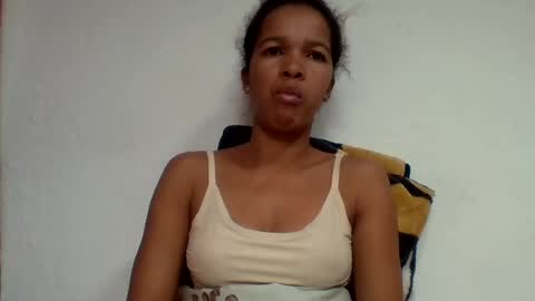 Snapshot of gelmene chatting on July 14, 2026, 3:11 am gelmene online show from July 14, 2026, 3:11 am