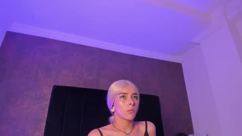 Gemma online show from March 2, 2025, 10:38 pm