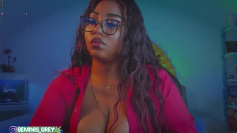 Geminis online show from September 21, 2025, 1:51 am