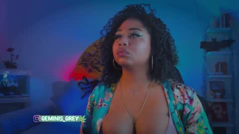 Geminis online show from October 18, 2025, 2:03 am