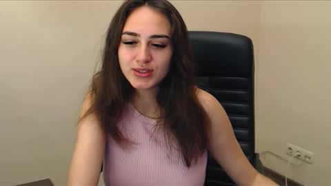 Gemma online show from September 29, 2025, 5:34 am