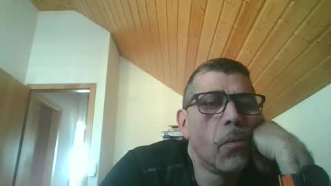 Gen online show from February 16, 2025, 1:05 pm