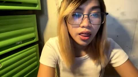 Yuki online show from January 9, 2026, 4:37 am