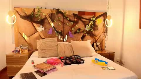  Genessis and David  online show from October 12, 2025, 4:44 am