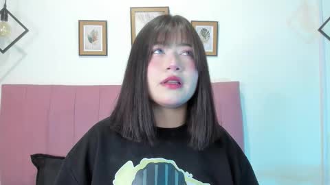 Sofia online show from November 19, 2025, 3:50 am