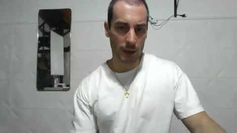 Genaro online show from April 12, 2026, 5:12 am