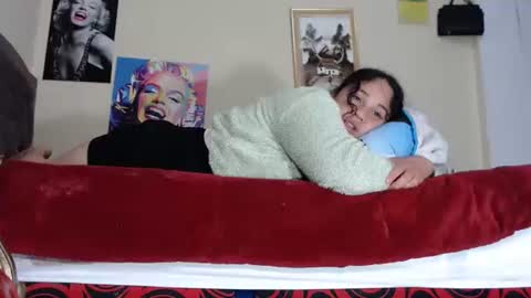 gensesisex online show from February 21, 2026, 6:25 am