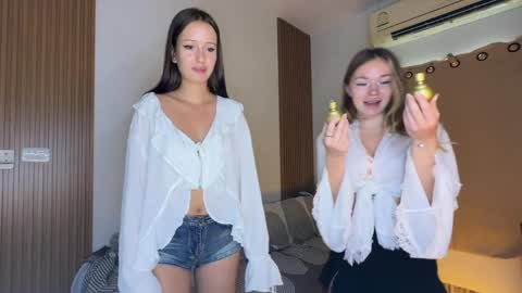 Mary  Blonde and Kira brunette online show from May 4, 2026, 5:03 am