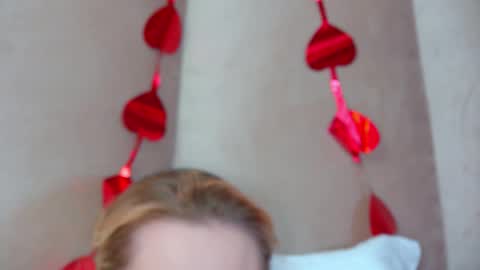 Snapshot of gentlerossi chatting on February 17, 2026, 3:19 pm GentleRossi online show from February 17, 2026, 3:19 pm