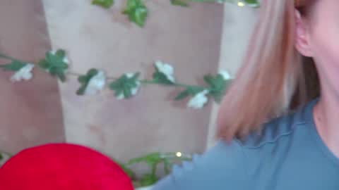 Snapshot of gentlerossi chatting on March 31, 2026, 5:57 pm GentleRossi online show from March 31, 2026, 5:57 pm